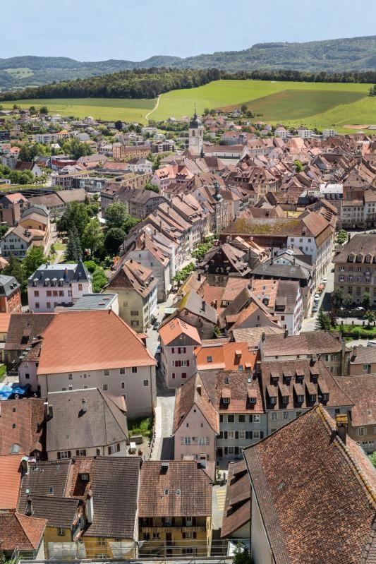 Vivez Un Conte De Fee Dans La Piece Ronde D'Une Tour Medievale Porrentruy Εξωτερικό φωτογραφία