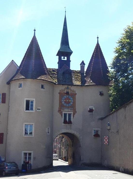 Vivez Un Conte De Fee Dans La Piece Ronde D'Une Tour Medievale Porrentruy Εξωτερικό φωτογραφία